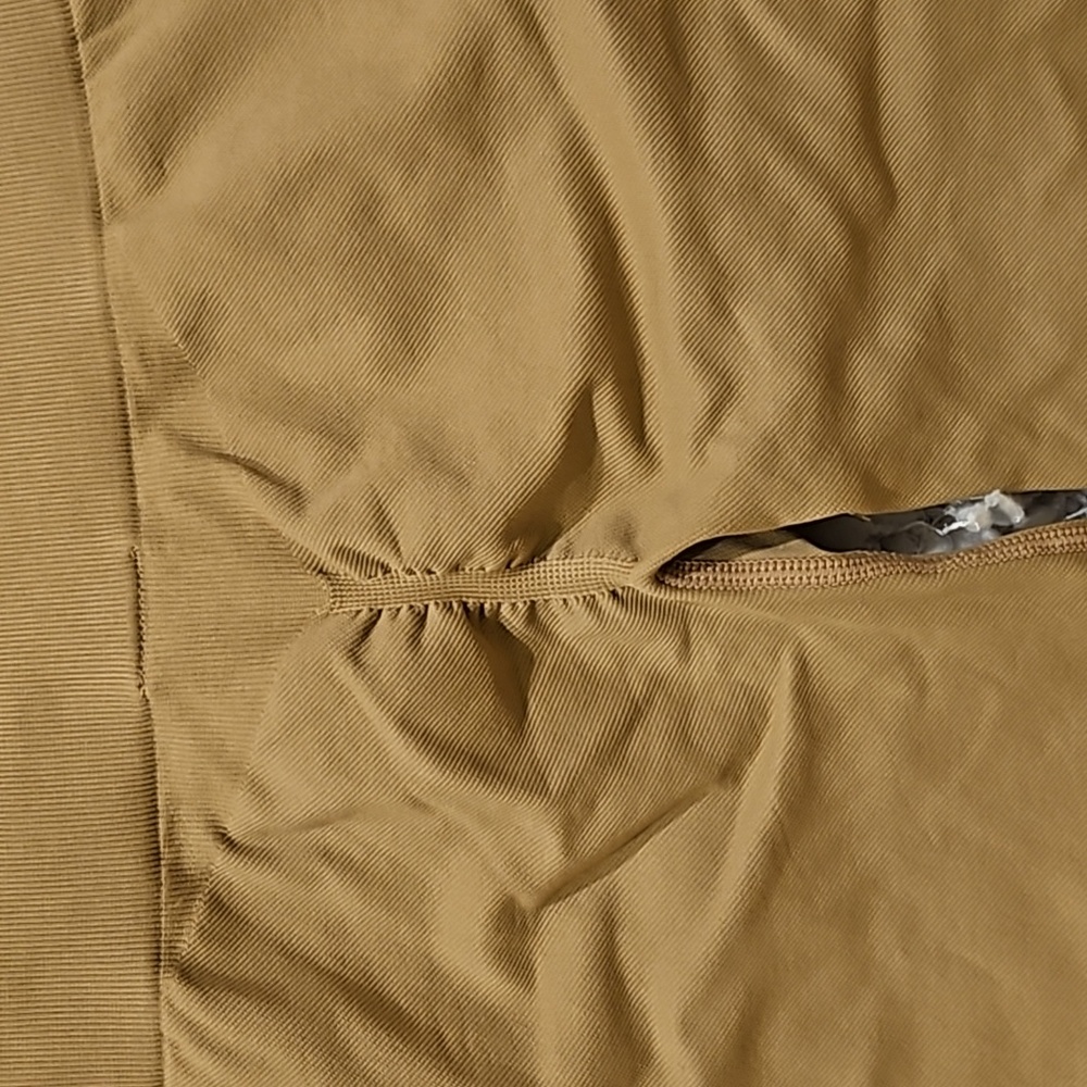 Ilus Label Shorts - Picture 7 of 13